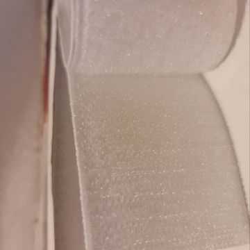 Öntapadós tépőzár 10 cm széles komplett 1425 Ft /m