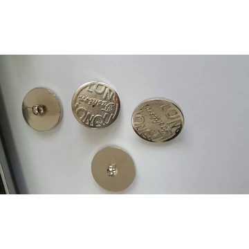Fém hatású hátul varrós gomb 30mm fém gomb
