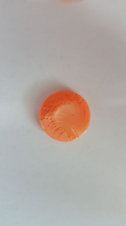 Gomb több színben 22mm-es