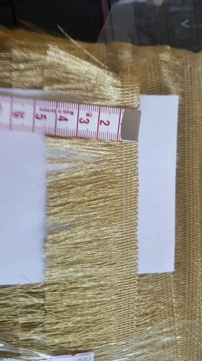 Rojt, függönyrojt arany lurexes