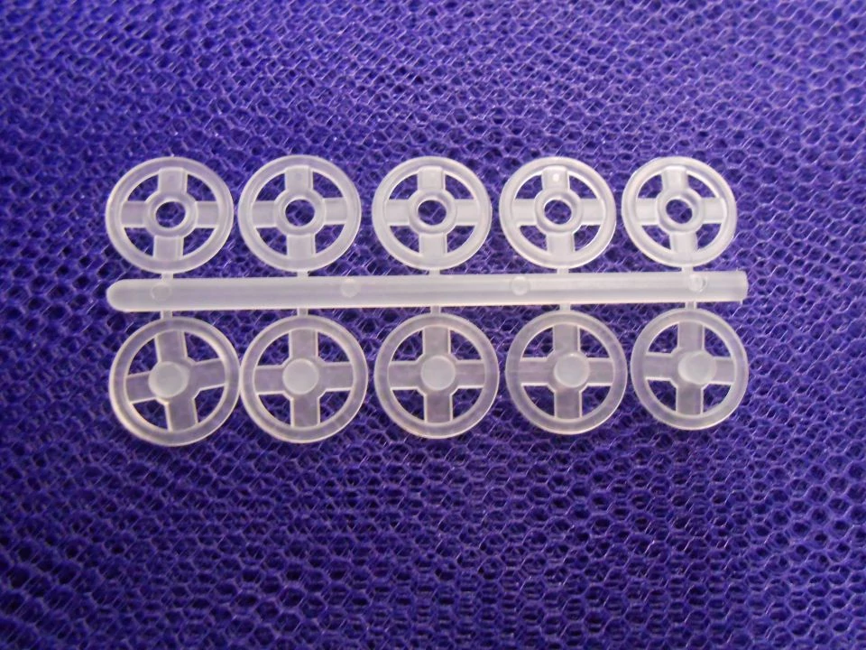 Műanyag patent (10mm)